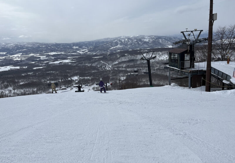 ニセコ モイワスキー場 第1ペアリフト降りてすぐ メインバーン